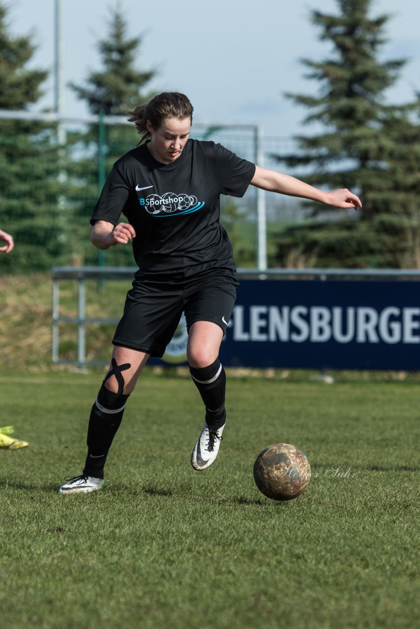 Bild 173 - C-Juniorinnen SV Steinhorst/Labenz - TSV Friedrichsberg-Busdorf : Ergebnis: 5:0